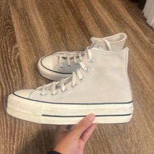 Size 5.5 women’s platform high top converse.